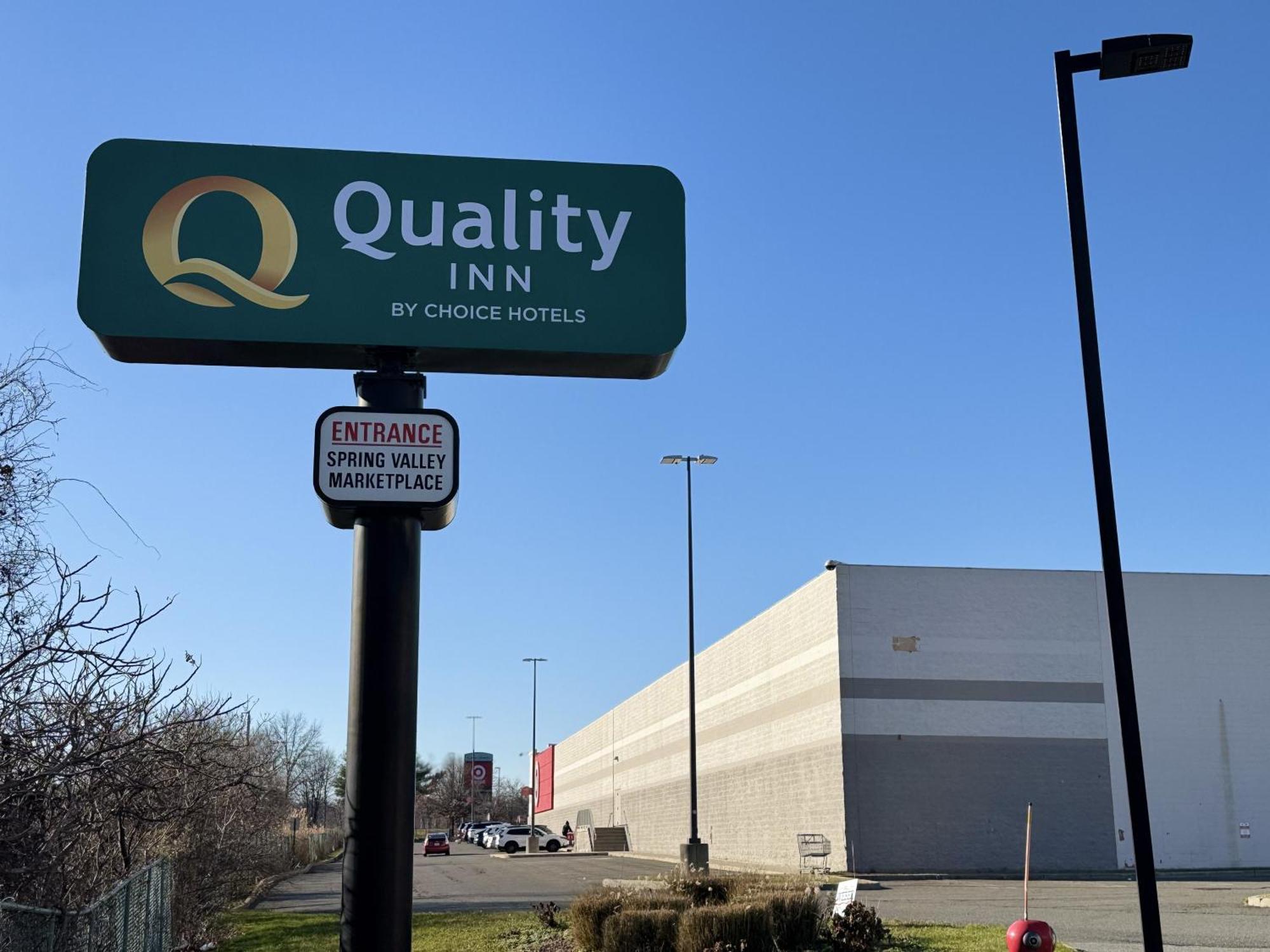 Quality Inn Spring Valley - Nanuet Ngoại thất bức ảnh
